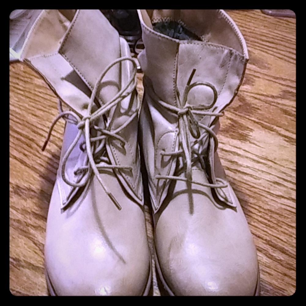 Skechers boots